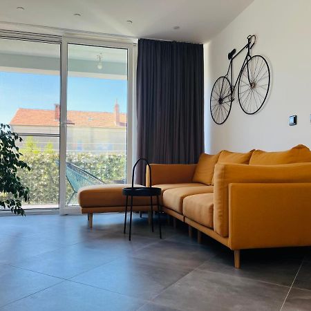 Kia Ora Apartment Trogir Buitenkant foto