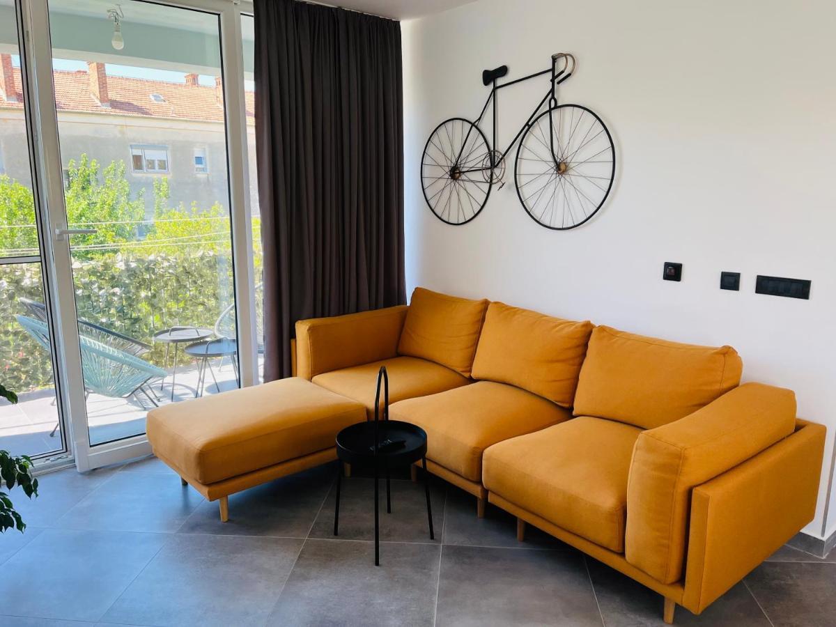 Kia Ora Apartment Trogir Buitenkant foto