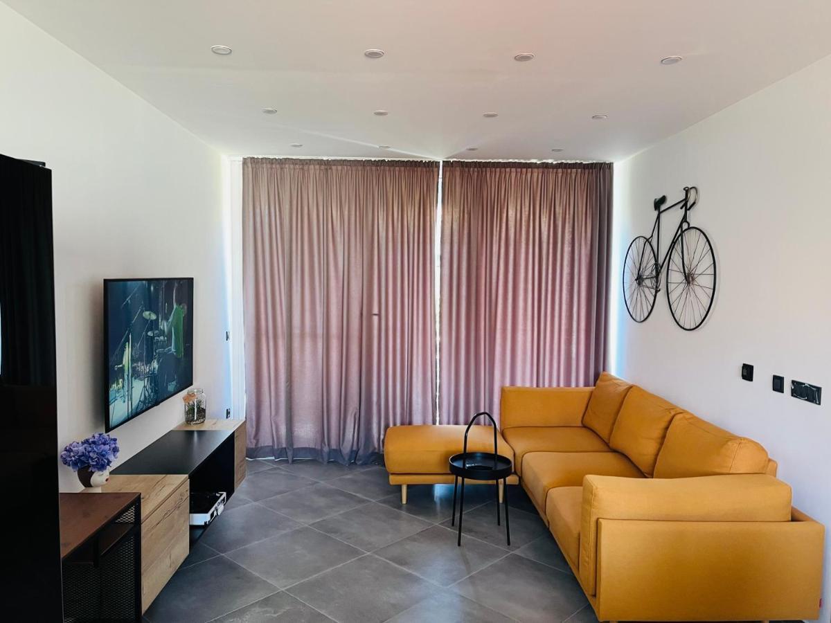 Kia Ora Apartment Trogir Buitenkant foto