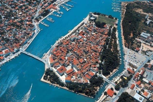 Kia Ora Apartment Trogir Buitenkant foto