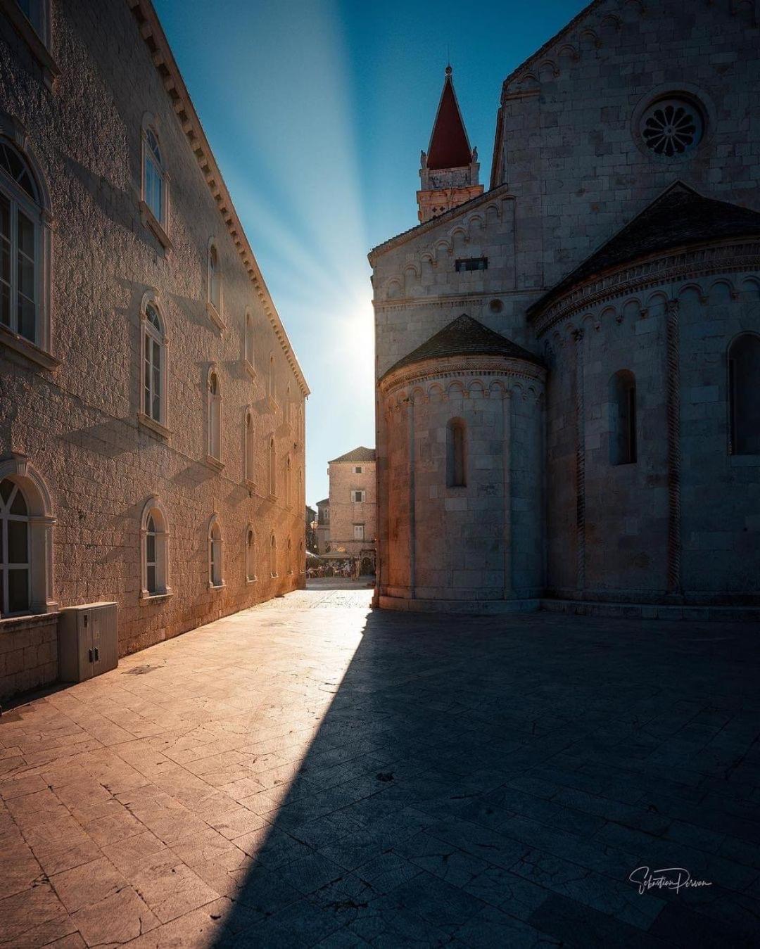 Kia Ora Apartment Trogir Buitenkant foto